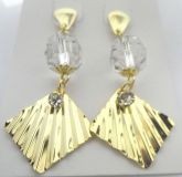 Brinco folheado a ouro com strass e cristal